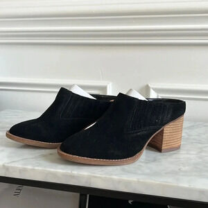 NWT Aqua College black suede bootie slip on 6.5